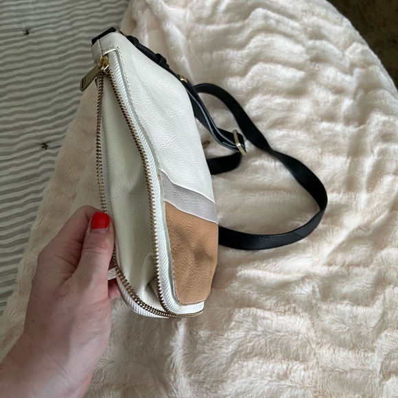 Fossil crossbody bag - Picture 2 of 3